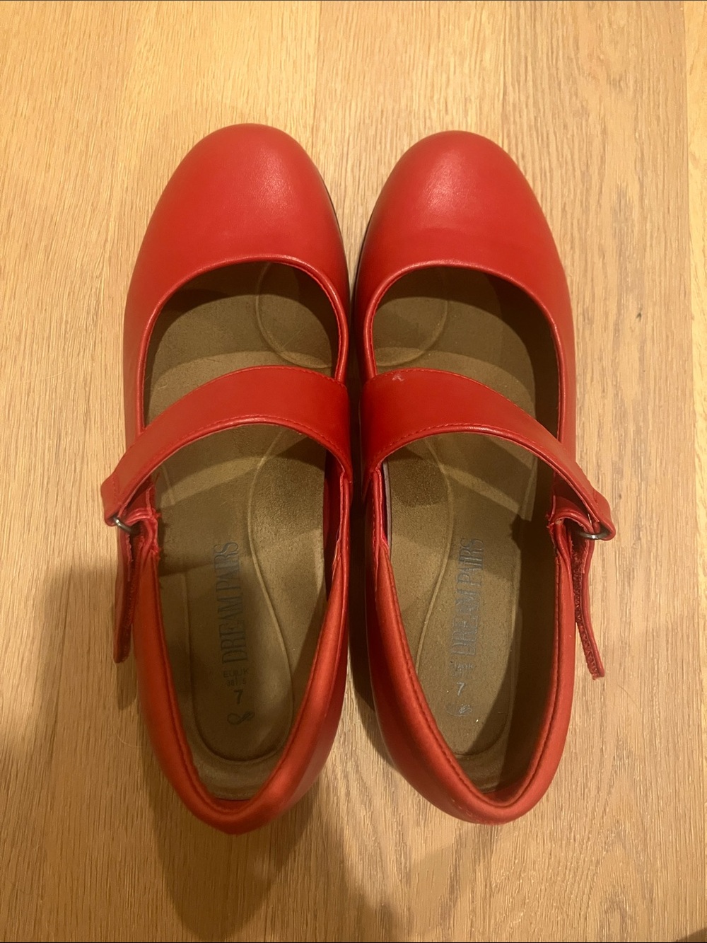Size 7 Red Shoes for Women